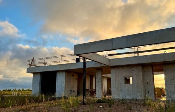 RESERVADA! Casa con avance de Obra, La Juana