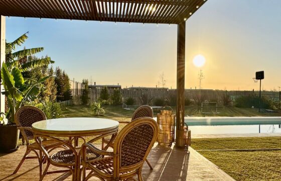 RESERVADA Casa con piscina, Barrio La Juana