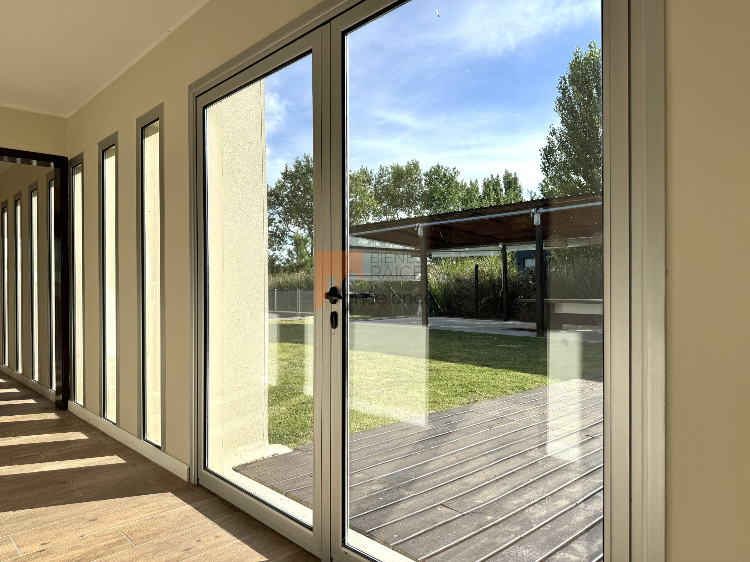 En Alquiler, Viñedos de la Tahona