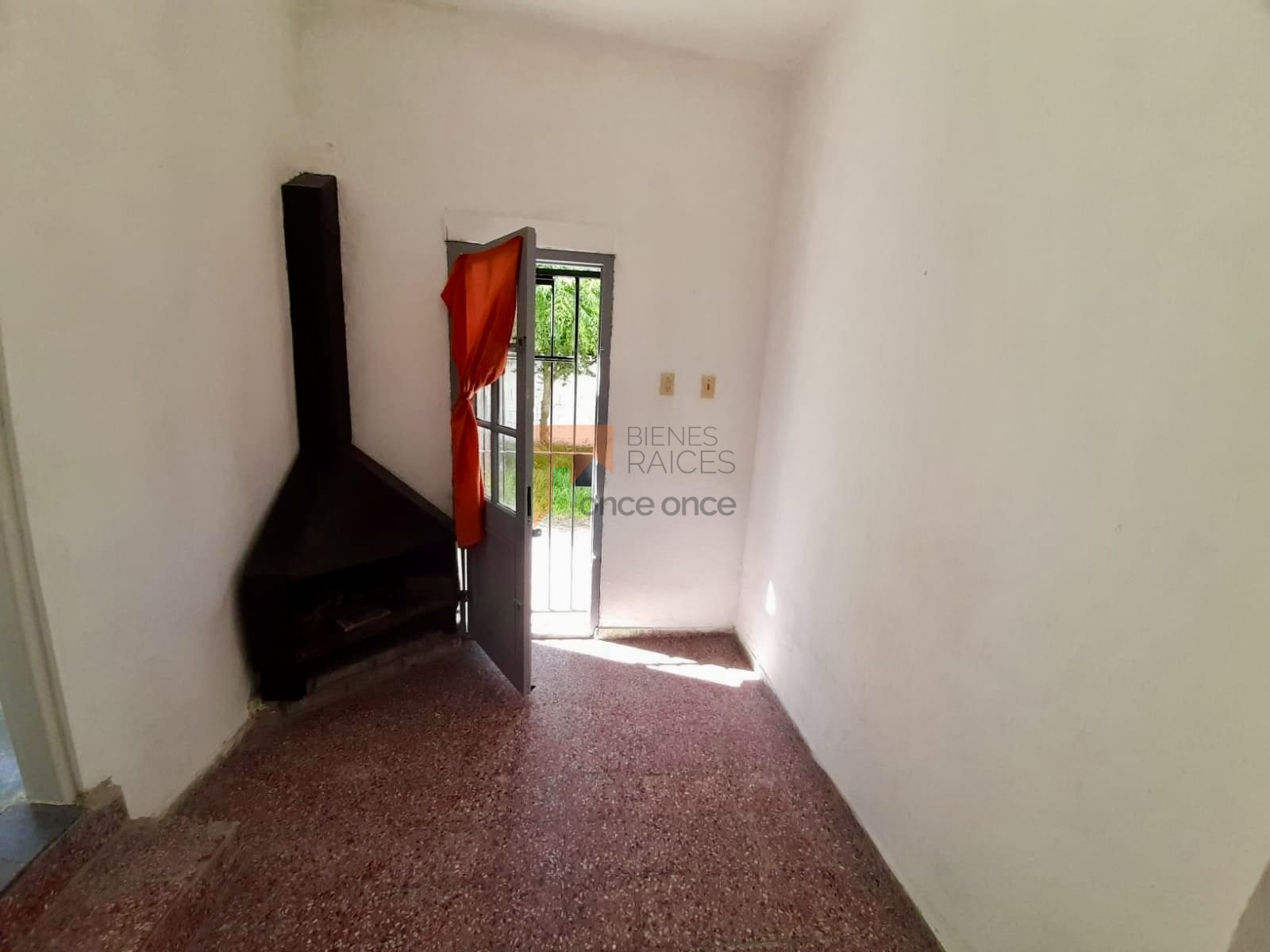 Padrón con 2 casas, Flor de Maroñas