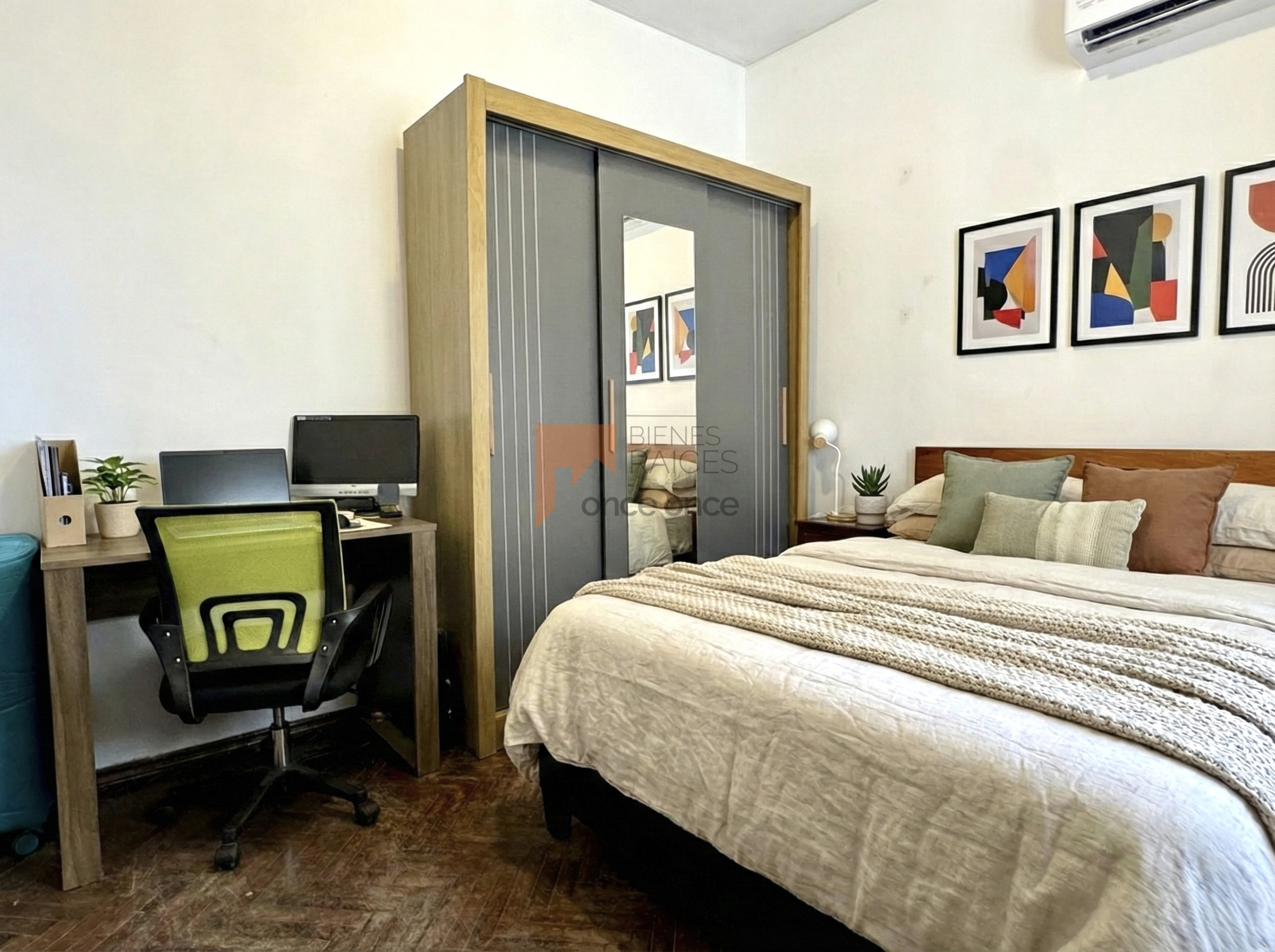 1 dormitorio, Cordón