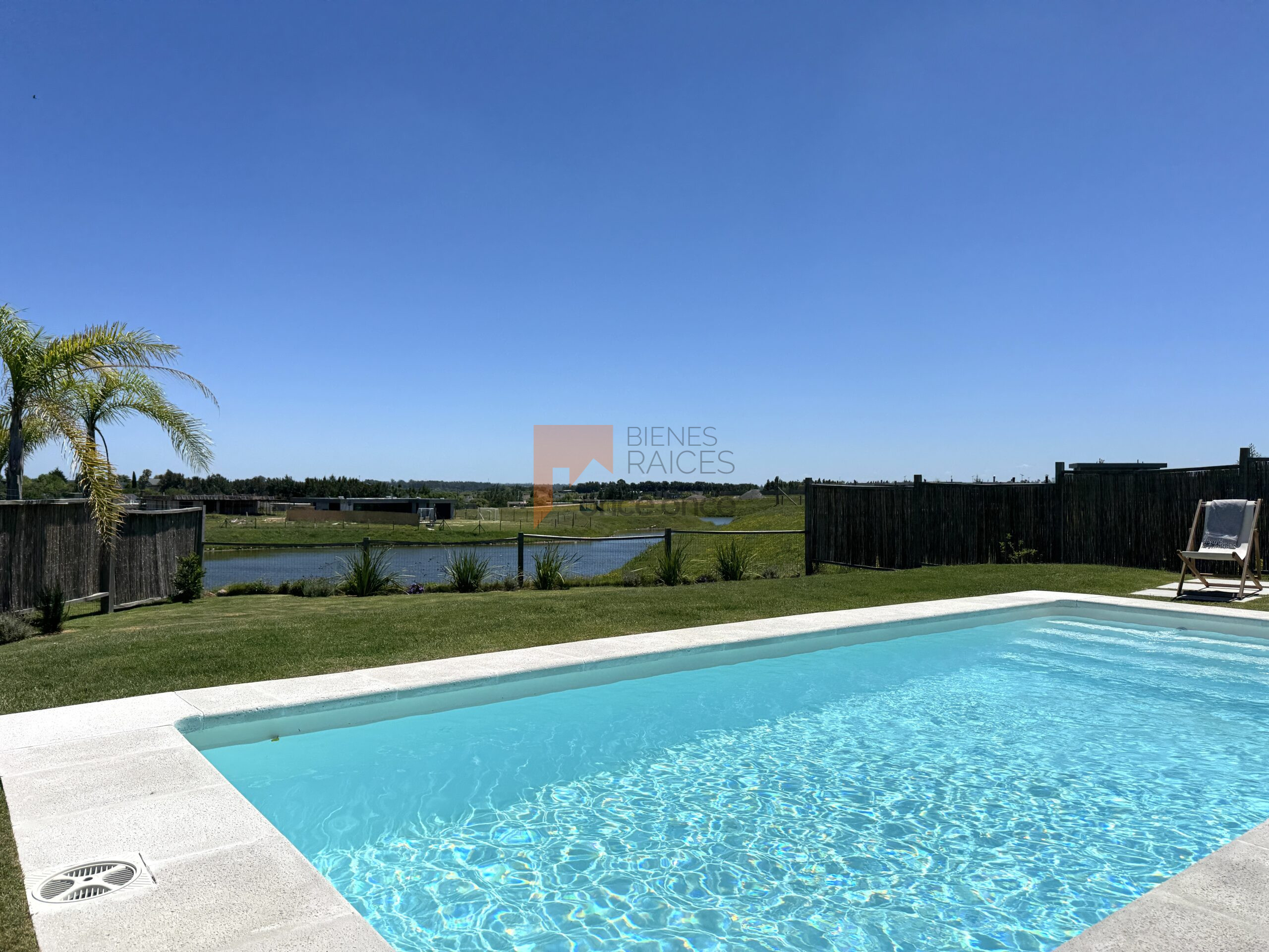 Casa 4 Dormitorios, Piscina