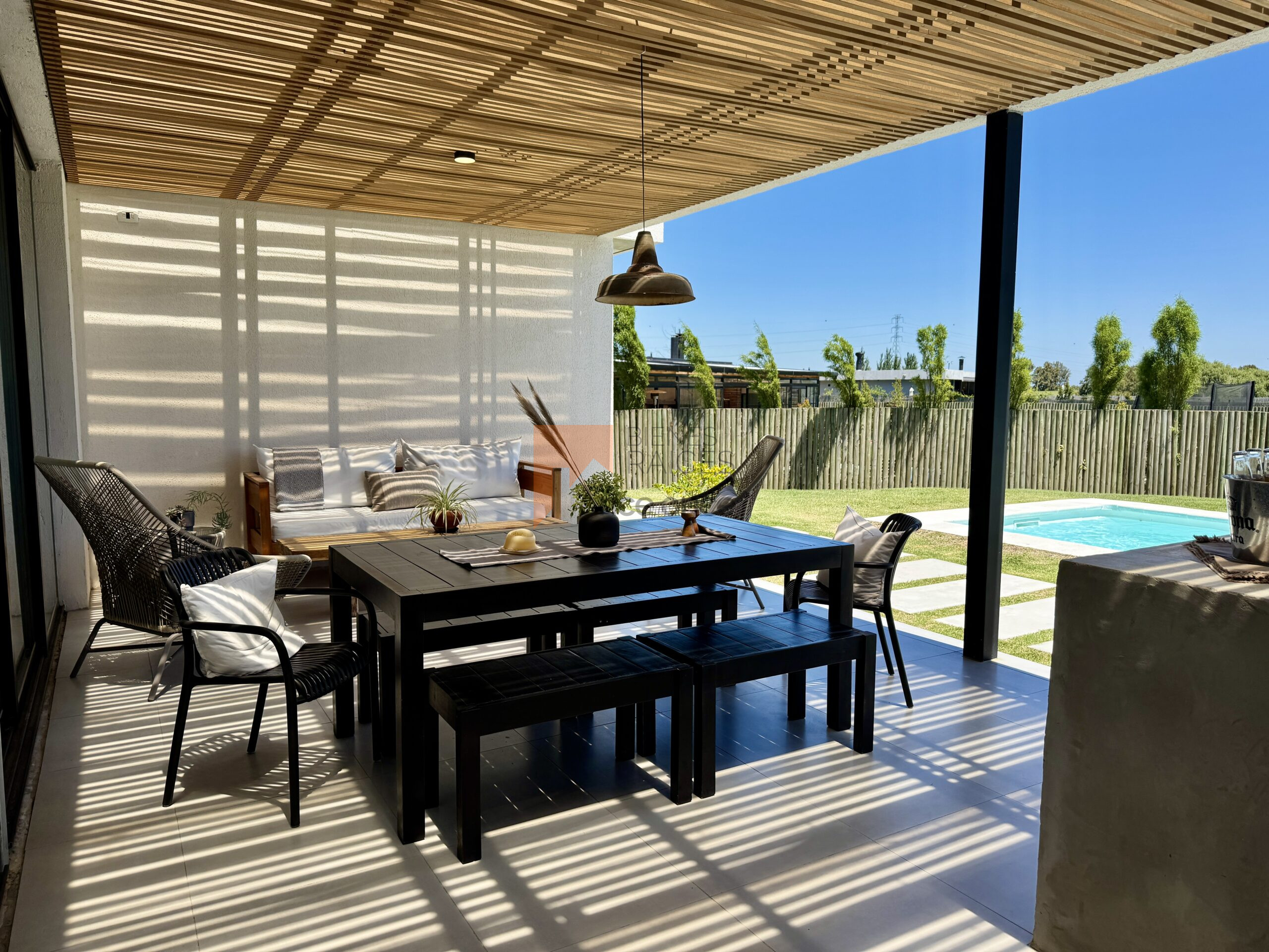 Casa 4 Dormitorios, Piscina