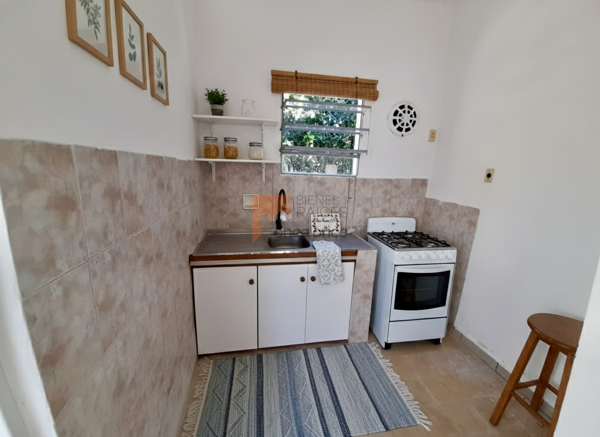 Padrón con 2 casas, Flor de Maroñas