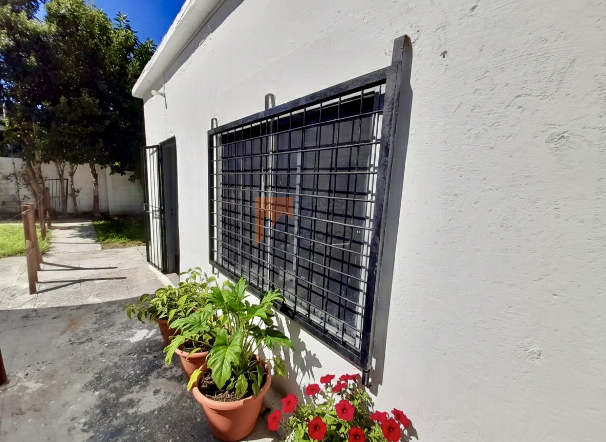 Padrón con 2 casas, Flor de Maroñas