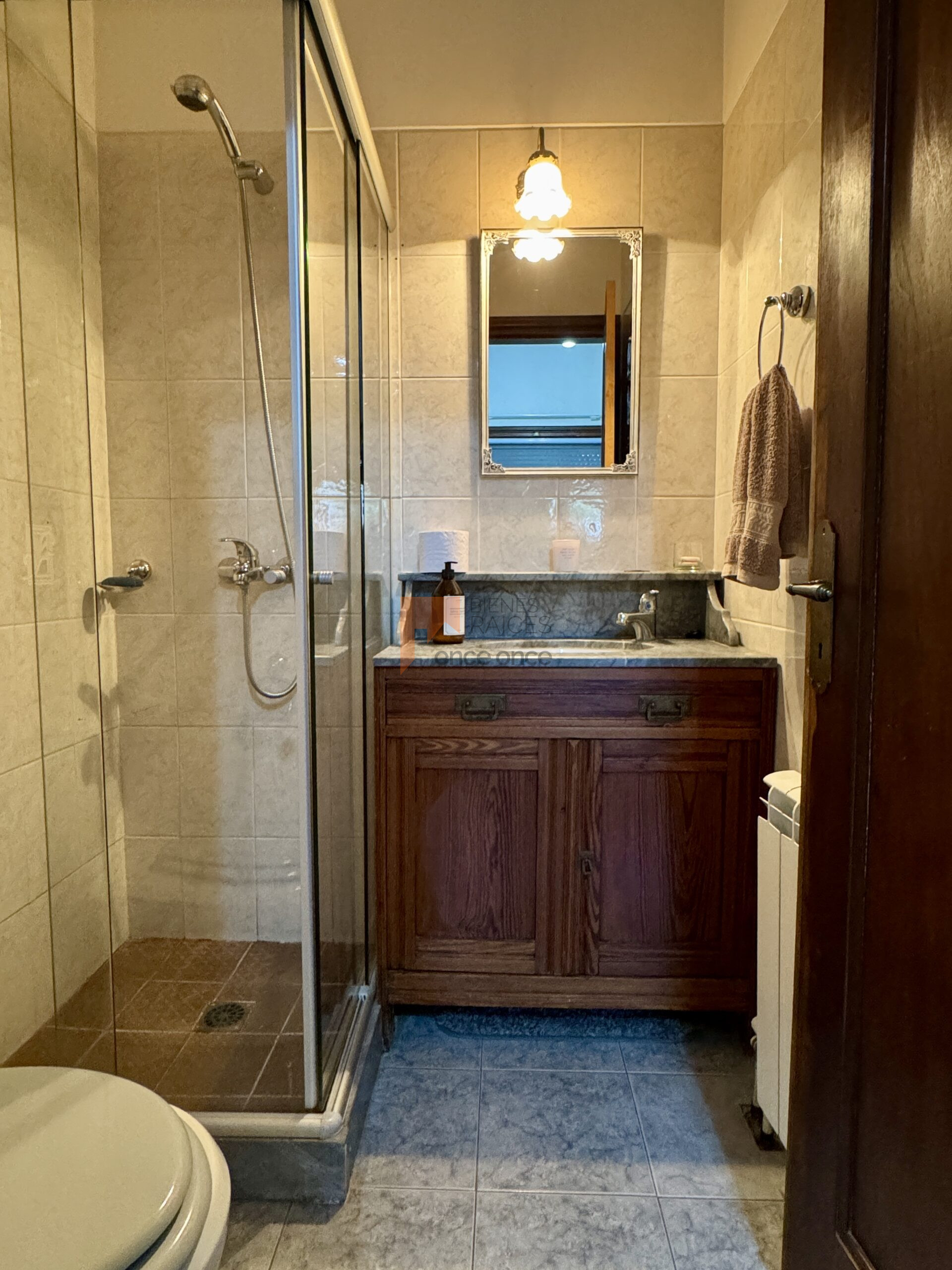 Casa En Pocitos, 5 Dormitorios