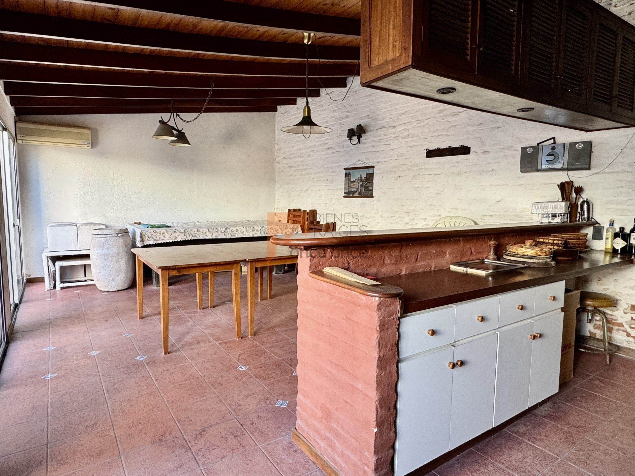 Casa En Pocitos, 5 Dormitorios