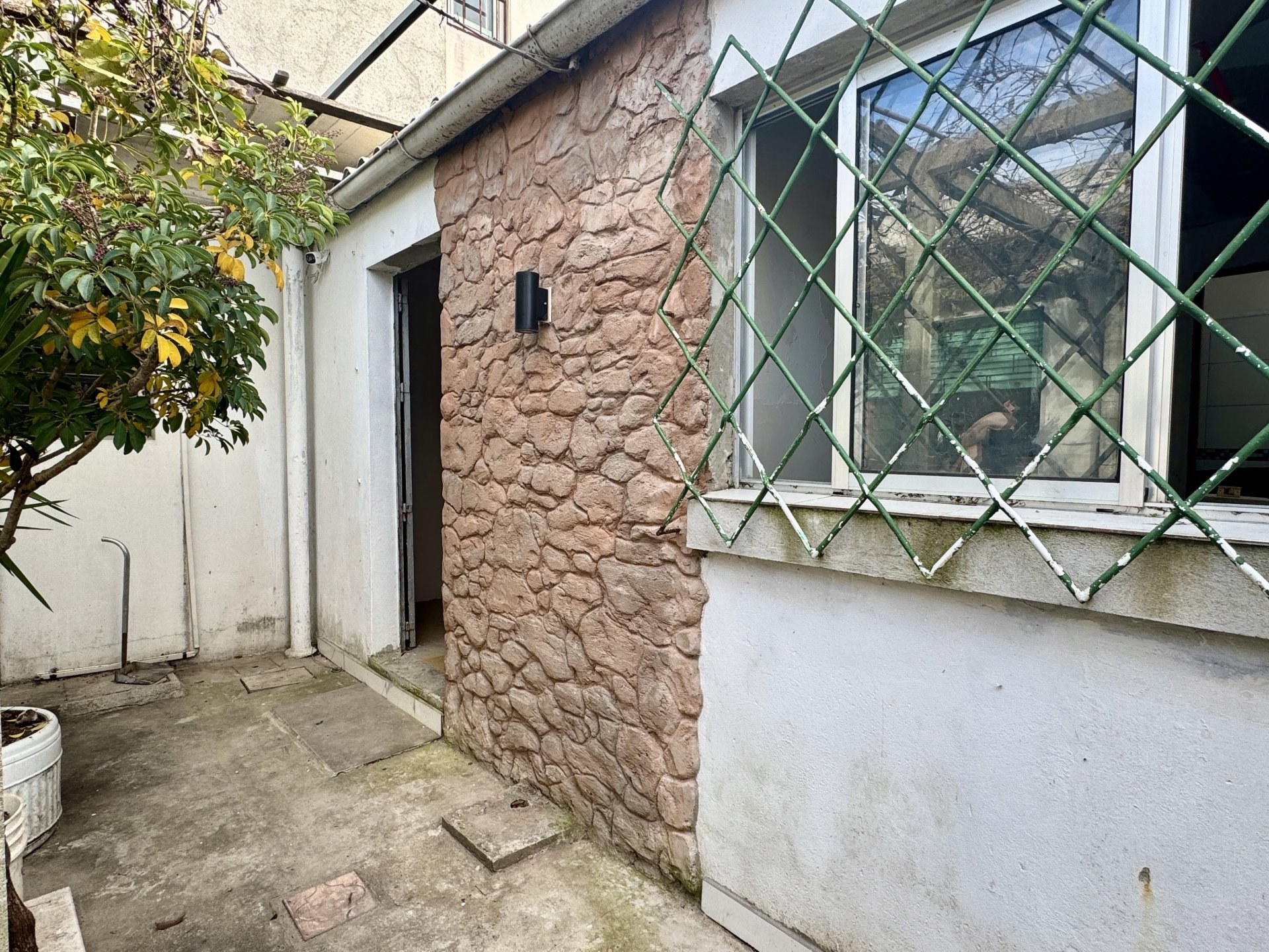 2 Casas + 1 Apto en Venta – Flor de Maroñas – 13% de renta aprox