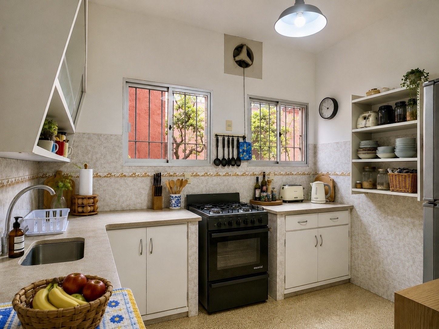 Casa en Venta – 4 Dormitorios – Patio y Garaje – Jacinto Vera