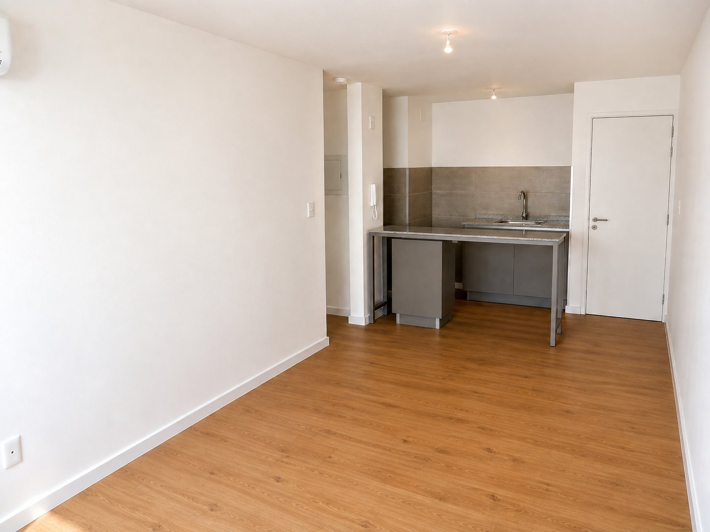 Apartamento 1 Dormitorio – Alquiler – Nostrum Plaza