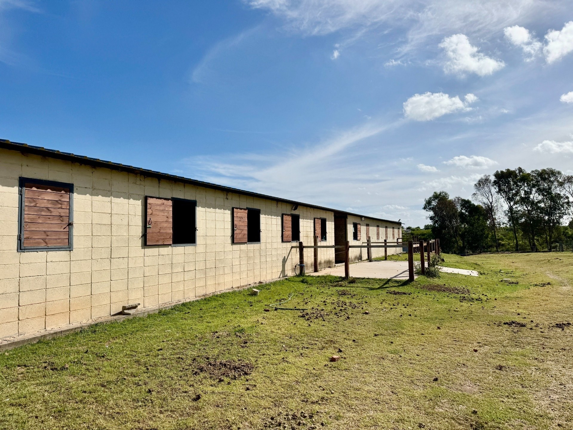 Haras / Centro Ecuestre En Venta  3 Hectáreas  32 Boxes  Canelones