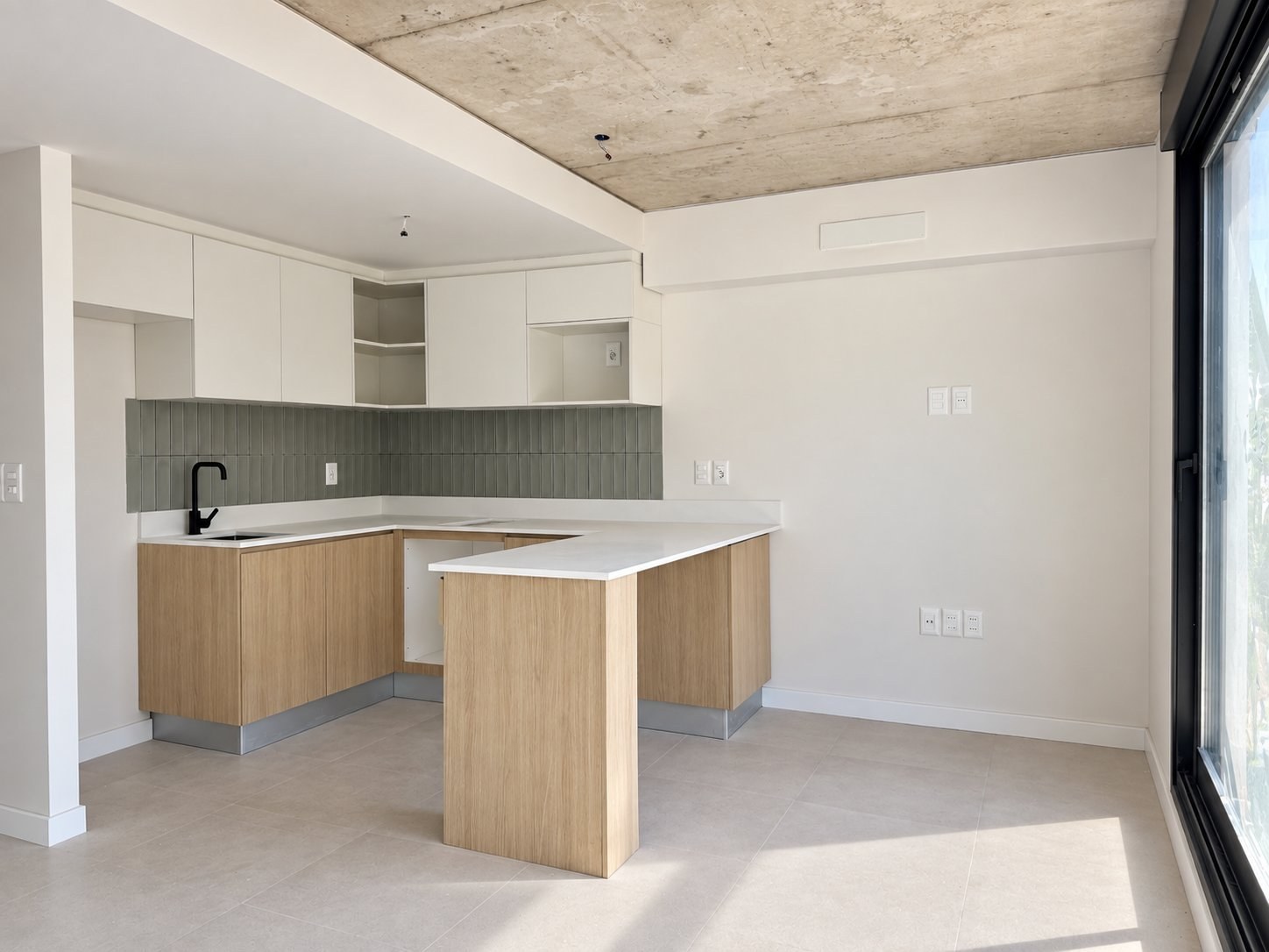 Apartamento 1 Dormitorio – A Estrenar! SIN GASTOS DE OCUPACIÓN