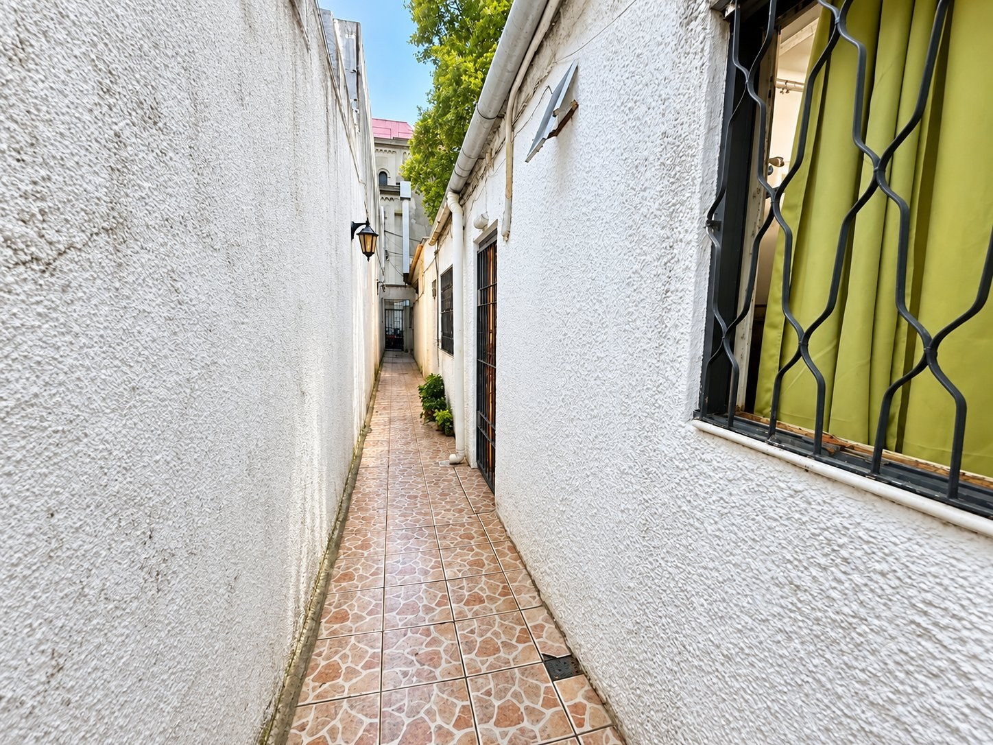 Apartamento en Alquiler – 1 Dormitorio – Parrillero – Sin Gastos Comunes